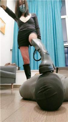 喵酱紫捆绑重度鞭打/长靴踩踏 bf48522