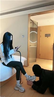 桃子骑马踩踏抽耳光/脏运动鞋白袜辱 bf48512