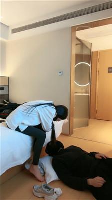 桃子骑马踩踏抽耳光/脏运动鞋白袜辱 bf48512