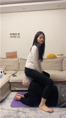 埋汰瑜伽裤女神教训健身教练 bf48477