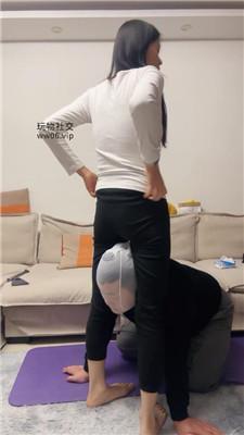 埋汰瑜伽裤女神教训健身教练 bf48477