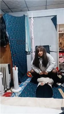 伪娘和人妻CD奴嘴叼白袜被羞辱 JS241220-13