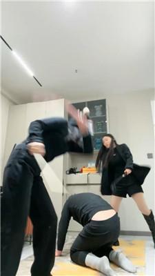 雅妈双S-轮流超重度鞭打 JS250101-17