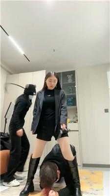 雅妈双S-轮流超重度鞭打 JS250101-17