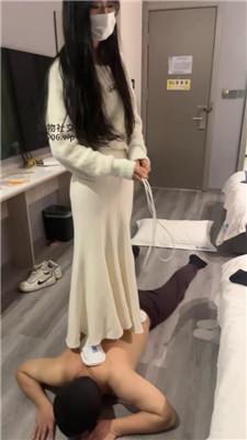 安徽情侣主赏赐混合圣水/重度鞭打 JS250101-37