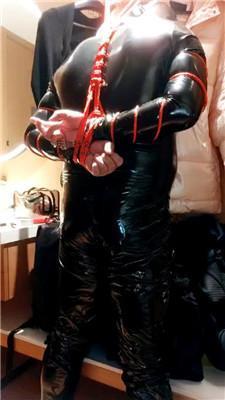 薄小情捆绑袜子塞嘴重度鞭打 bf48930