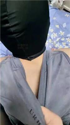 小羊咩咩黑丝美腿蹂躏踩虐废物 JS250101-21