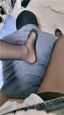 小羊咩咩黑丝美腿蹂躏踩虐废物 JS250101-21