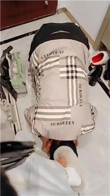 南月女神家奴全程下跪伺候 JS250102-23