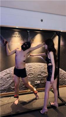 艾琳175电击鞭子虐/丝袜全包/吊绑虐打/虐乳 bf48905