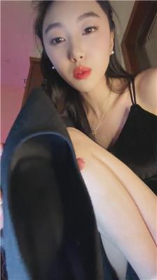 凉子极品玉足羞辱 241230-6