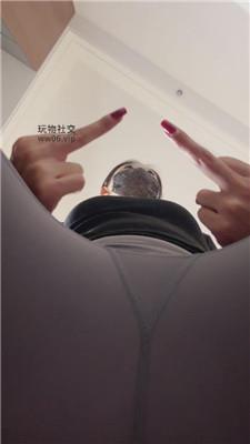 雅雅美臀+后背视角裸足 241230-5