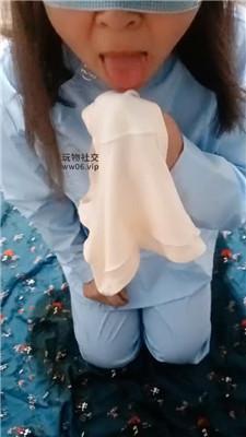 伪娘和人妻蓬头垢面的狗喜欢舔脚舔内裤 JS241230-52