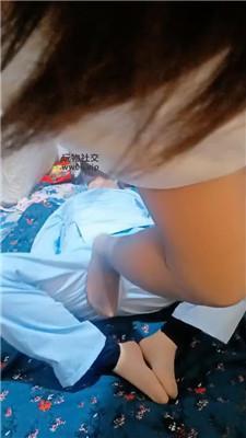 伪娘和人妻蓬头垢面的狗喜欢舔脚舔内裤 JS241230-52