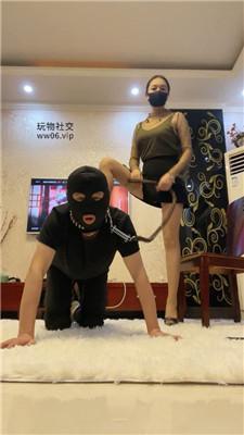 颜主丝袜脚深喉/散鞭狂抽/高跟踩/虐乳坐脸窒息 bf48887