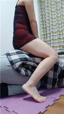 思纯性感黑丝踢踹踩踏贱奴 JS241228-20