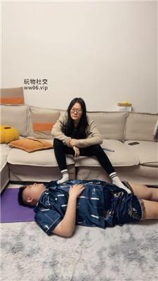 埋汰原味白袜踩虐奴才 bf48819