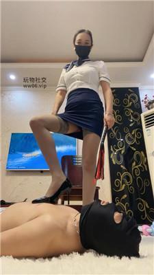 颜主礼仪小姐逮住偷拍贱奴 bf48809