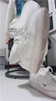 奶味小仙女酸臭小白鞋 241228-6