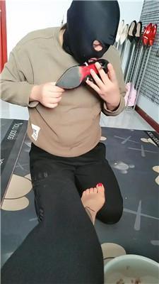 沐颜双S-圈养狗笼奴才脚下喂食双视角版 JS241228-27