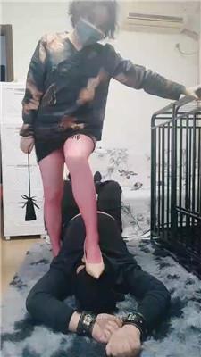 百变小妈捆绑囚禁狗笼/全体重踩踏 JS241229-13