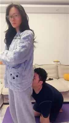 埋汰骑马丝袜套头玉足虐 JS241226-46