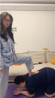 埋汰骑马丝袜套头玉足虐 JS241226-46