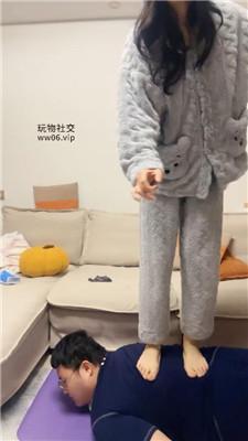 埋汰教训丝袜蒙面狗奴 JS241227-4