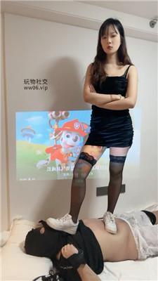 筱雪低帮AJ全体重踩踏/脚下喂食 bf48732