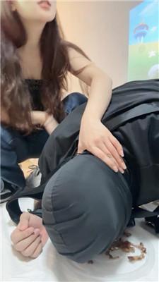 筱雪低帮AJ全体重踩踏/脚下喂食 bf48732