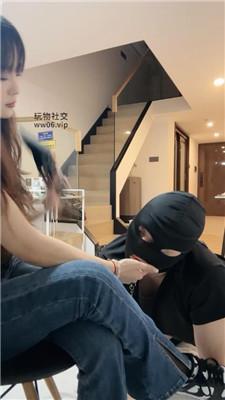 筱雪低帮AJ全体重踩踏/脚下喂食 bf48732