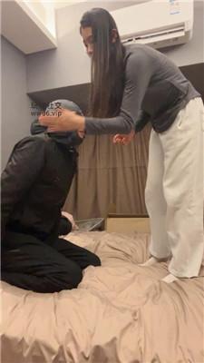 伊未白袜脚踩踏/抽耳光/骑马 bf48615