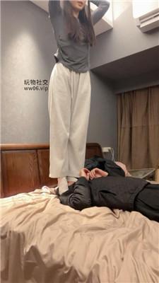 伊未白袜脚踩踏/抽耳光/骑马 bf48615