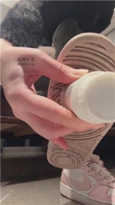 凹凸曼爆吸香水犯贱 241223-1