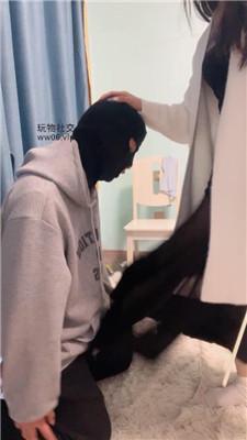 沐沐大大白袜脚踩虐/藤条狠抽 JS241224-5