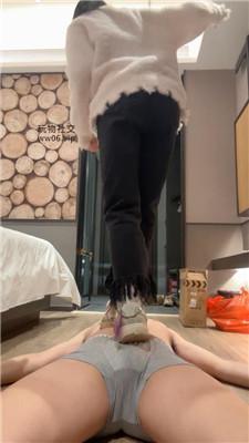 诗酒学生主-脏鞋原味白袜虐贱奴 JS241224-11