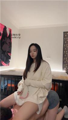 芊芊脸部毁容踩/囚禁狗笼/骑马喂圣水/白袜塞嘴 bf49167