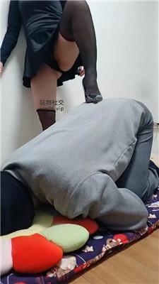 思纯性感黑丝高跟踩虐/sp JS250108-9