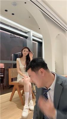 泡芙女职员小白鞋白丝-SM玩老板双视角完整版 bf49112