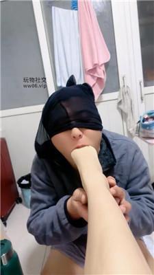 紫苏臭脚丫恋足狂舔/深喉 JS250107-22