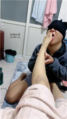 紫苏臭脚丫恋足狂舔/深喉 JS250107-22