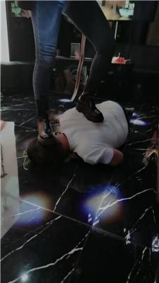 淡颜KTV-踩踏喂食/短靴踩踏/骑马骑脖双视角版 bf49107