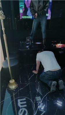 淡颜KTV-踩踏喂食/短靴踩踏/骑马骑脖双视角版 bf49107