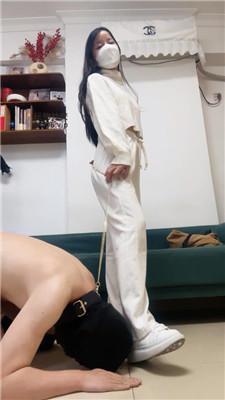 漫漫小白鞋白袜踢踹/坐脸窒息/掐乳 bf49117