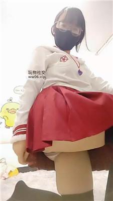 广西木木可爱女主-强制舔卫生巾/骑狗背 JS250107-28