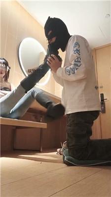 绝美兔脏长靴+铆钉高跟臭脚清理完整版 bf49122