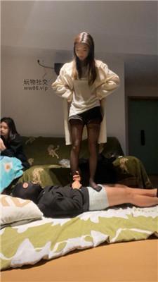 沐沐大大双S-黑丝玉足蹂躏踩家奴 bf49038