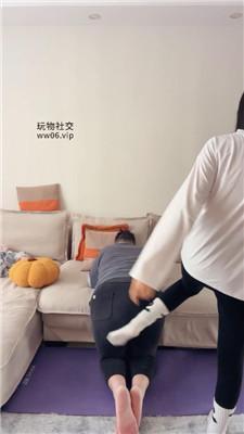 埋汰骑马/白袜脚踢踹/瑜伽裤坐脸 bf48995