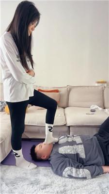 埋汰骑马/白袜脚踢踹/瑜伽裤坐脸 bf48995