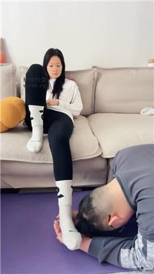 埋汰骑马/白袜脚踢踹/瑜伽裤坐脸 bf48995